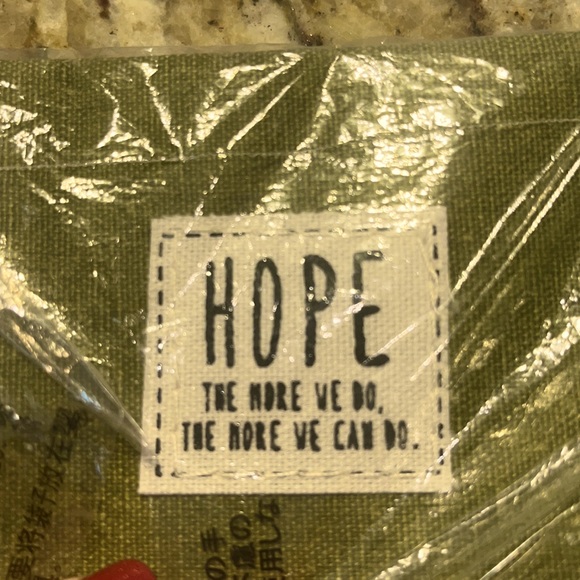 NWT- “ Time Place Occasion” Canvas/Cork Cosmetic Bag - Picture 4 of 4